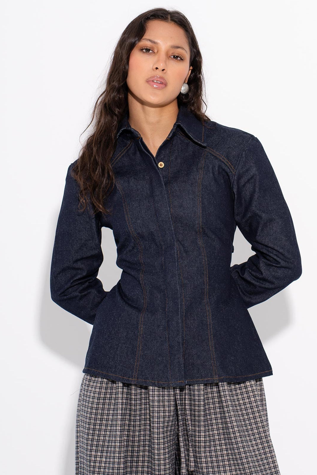 MILA -Εφαρμοστό τζιν πουκάμισο - Μπλε σκούρο (Fitted Denim Shirt - Navy)